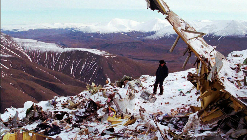 <b>OPERAFJELLET:</b> «Mountains!!!», var det siste som ble sagt i cockpiten før Tupolev TU-154M styrtet på Operafjellet 29. august 1996 – den verste flyulykken på norsk jord. <b>OPERAFJELLET:</b> «Mountains!!!», var det siste som ble sagt i cockpiten før Tupolev TU-154M styrtet på Operafjellet 29. august 1996 – den verste flyulykken på norsk jord.