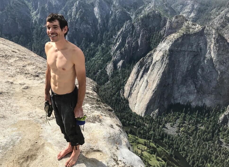 <b>EL CAPITAN:</b> Honnold på toppen etter 3 timer og 56 minutter. <b>EL CAPITAN:</b> Honnold på toppen etter 3 timer og 56 minutter.