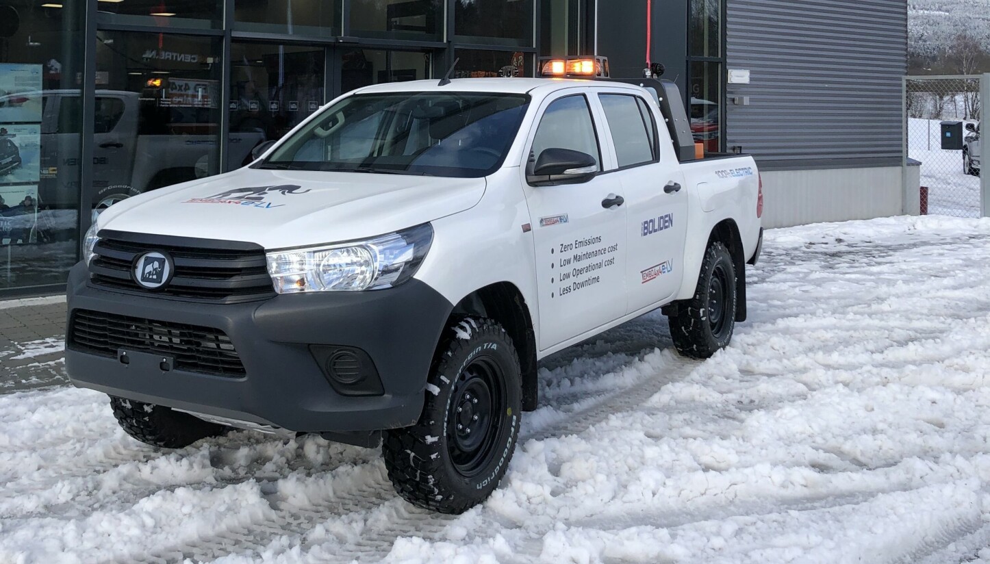 HILUX: Dette er Tempo 4x4 som er Hilux konvertert til elbil. HILUX: Dette er Tempo 4x4 som er Hilux konvertert til elbil.