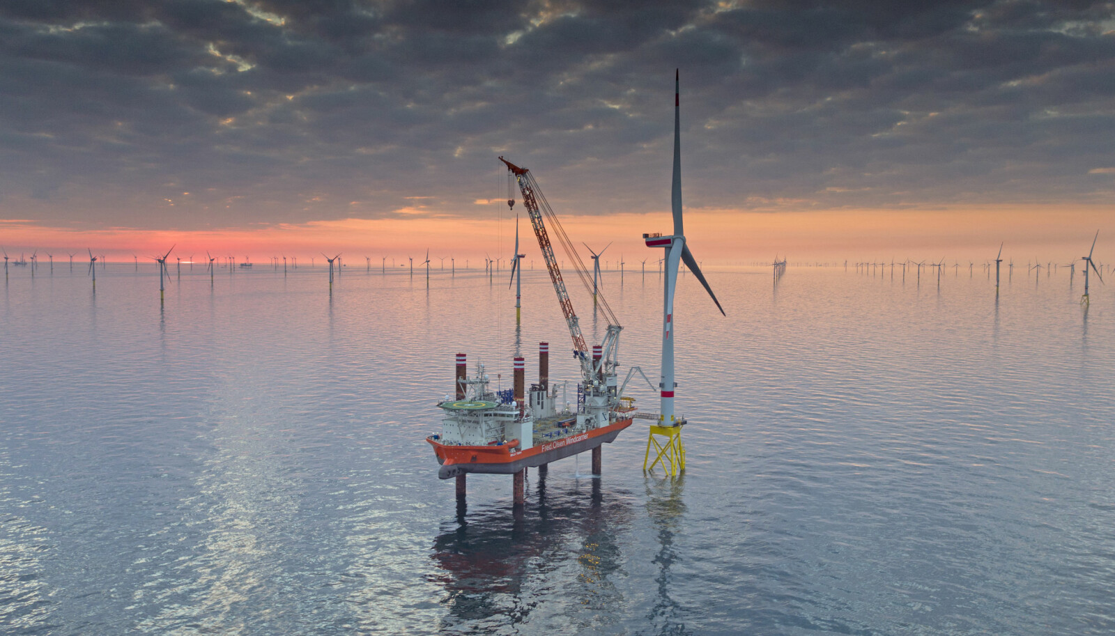 <b>JEKK OPP:</b> "Bold Tern" under arbeid på vindparken Borkum Riffgrund 2 utenfor kysten av Tyskla <b>JEKK OPP:</b> "Bold Tern" under arbeid på vindparken Borkum Riffgrund 2 utenfor kysten av Tyskla