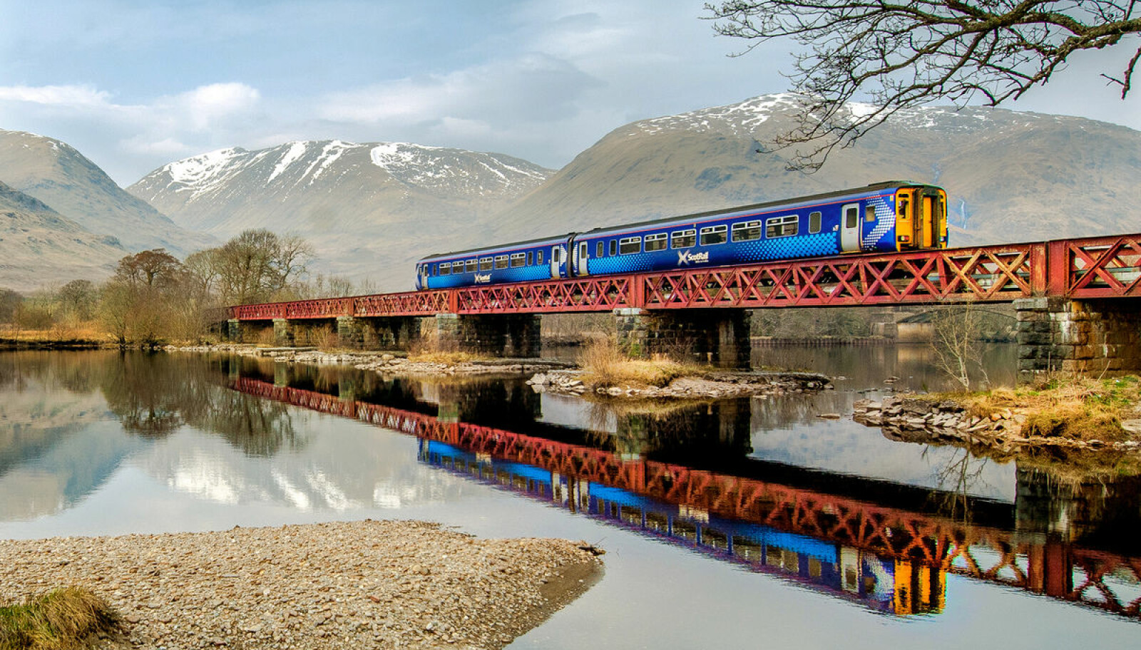 <b>WEST HIGHLAND LINE:</b> På denne jernbanestrekningen kan du gjenoppleve noen øyeblikk fra Harry Potter-filmene. <b>WEST HIGHLAND LINE:</b> På denne jernbanestrekningen kan du gjenoppleve noen øyeblikk fra Harry Potter-filmene.