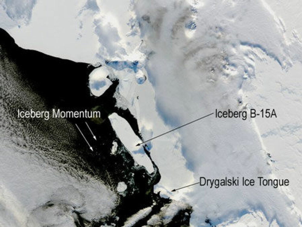 <b>VERDENS STØRSTE:</b> B-15 var lenge det største flytende objektet i verden. Her har NASA tatt bilde av isfjellet før kollisjonen med Drygalski-istungen. <b>VERDENS STØRSTE:</b> B-15 var lenge det største flytende objektet i verden. Her har NASA tatt bilde av isfjellet før kollisjonen med Drygalski-istungen.