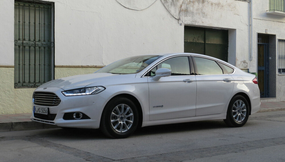<b>IKKE REDDET SALGET: </b>Ford Mondeo kom i hybridutgave i sin siste versjon, uten at det har klart å redde mye av salget i Norge. <b>IKKE REDDET SALGET: </b>Ford Mondeo kom i hybridutgave i sin siste versjon, uten at det har klart å redde mye av salget i Norge.