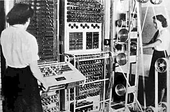 Colossus Mark 2 fra 1944. Colossus Mark 2 fra 1944.