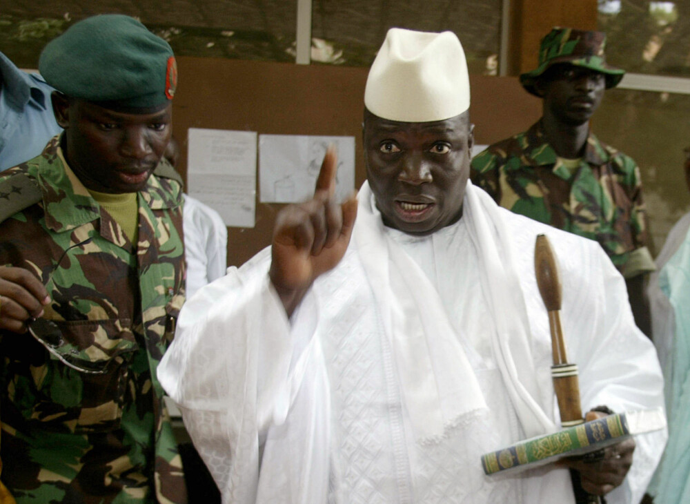 DIKTATOR: Gambias president Yahya Jammeh styrer landet med jernhånd. Han er bare en av mange eksentriske diktatorer opp gjennom årene. DIKTATOR: Gambias president Yahya Jammeh styrer landet med jernhånd. Han er bare en av mange eksentriske diktatorer opp gjennom årene.