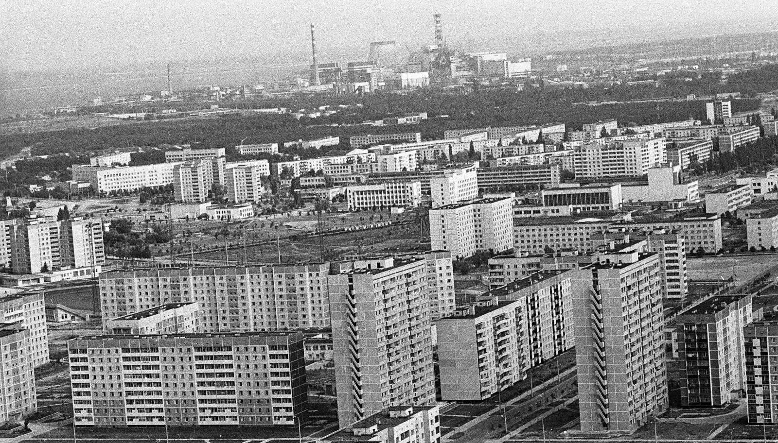 <b>FORLATT:</b> Tsjernobyl ble øde og forlatt etter ulykken 26. april. <b>FORLATT:</b> Tsjernobyl ble øde og forlatt etter ulykken 26. april.