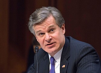 BEKYMRET: FBI-sjef Chris Wray sa under en høring i senatet at han er bekymret over kinesiske telekommunikasjonsselskapers økende tilstedeværelse i mobilmarkedet. Han advarer amerikanske borgere mot å kjøpe produkter fra flere kinesiske produsenter. BEKYMRET: FBI-sjef Chris Wray sa under en høring i senatet at han er bekymret over kinesiske telekommunikasjonsselskapers økende tilstedeværelse i mobilmarkedet. Han advarer amerikanske borgere mot å kjøpe produkter fra flere kinesiske produsenter.