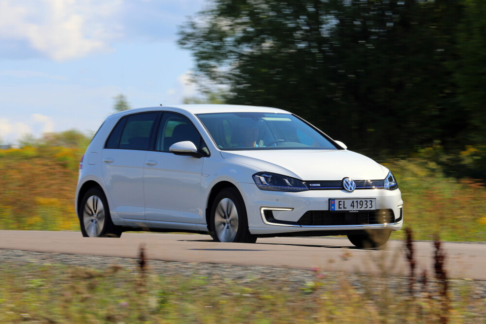 IKKE HELT FOLKEVOGN: Snaut 300 brukte e-Golf finnes på markedet, men prisen er ganske høy: Fra 190 til 360 000 kroner. IKKE HELT FOLKEVOGN: Snaut 300 brukte e-Golf finnes på markedet, men prisen er ganske høy: Fra 190 til 360 000 kroner.
