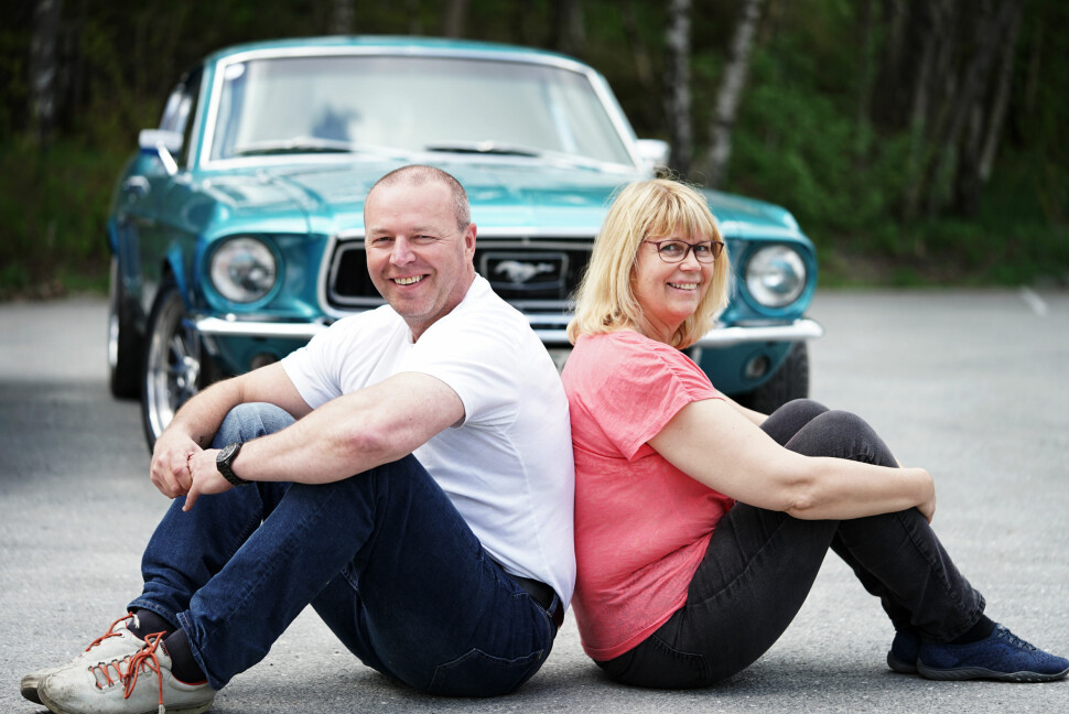 <b>STALL OLSEN:</b> Selv om det buldrer godt under panseret og ved eksosutslippet fra Mutangen, finner Dag Frode og Betty Olsen finner ro om bord i sommerhalvåret. <b>STALL OLSEN:</b> Selv om det buldrer godt under panseret og ved eksosutslippet fra Mutangen, finner Dag Frode og Betty Olsen finner ro om bord i sommerhalvåret.
