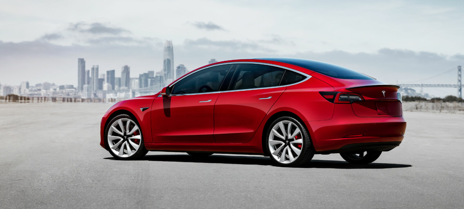 I USA solgte Tesla nesten syv ganger flere eksemplarer av Model 3 i oktober enn Model S og Model X samlet. Snart starter salget av Model 3 i Norge også. I USA solgte Tesla nesten syv ganger flere eksemplarer av Model 3 i oktober enn Model S og Model X samlet. Snart starter salget av Model 3 i Norge også.