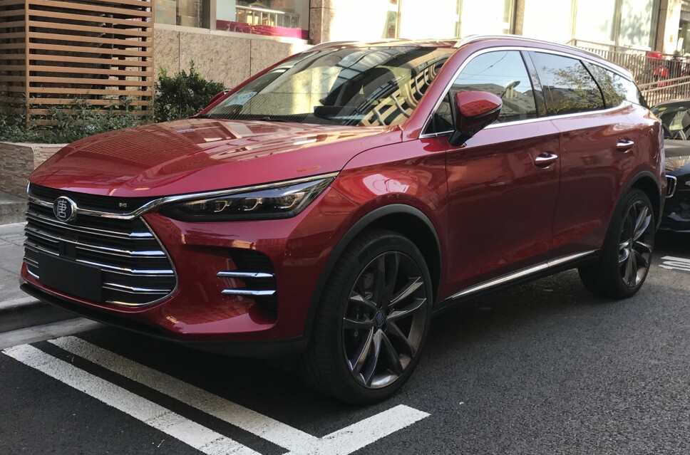 <b>HYBRID: </b>BYD Tang er en svært populær ladehybrid i verdens største bilmarked, og var blant Kinas mest solgte i 2015 og 2016. Dette er oppfølgeren Tang II. <b>HYBRID: </b>BYD Tang er en svært populær ladehybrid i verdens største bilmarked, og var blant Kinas mest solgte i 2015 og 2016. Dette er oppfølgeren Tang II.