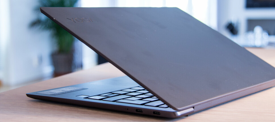 <b>SOLID:</b> Lenovo Yoga S730 er en lett, liten og solid bærbar PC. <b>SOLID:</b> Lenovo Yoga S730 er en lett, liten og solid bærbar PC.