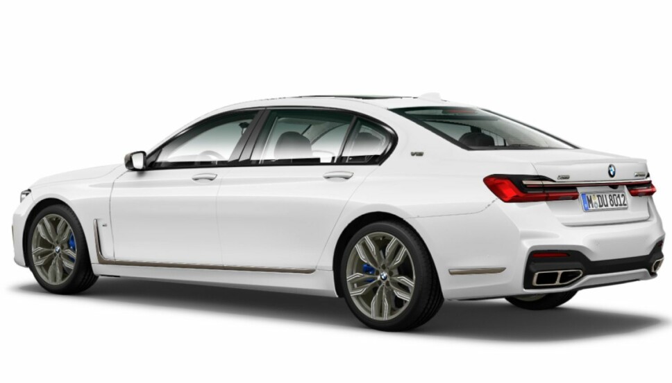 FACELIFT: Nye BMW M760Li. FACELIFT: Nye BMW M760Li.