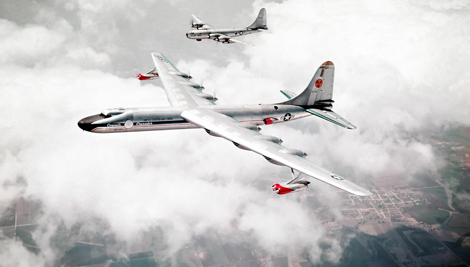 <b>ATOMFLY:</b> Amerikanske NB-36 var utstyrt med seks propellmotorer, fire jetmotorer og en atomreaktor. Foto: US Airforce <b>ATOMFLY:</b> Amerikanske NB-36 var utstyrt med seks propellmotorer, fire jetmotorer og en atomreaktor. Foto: US Airforce