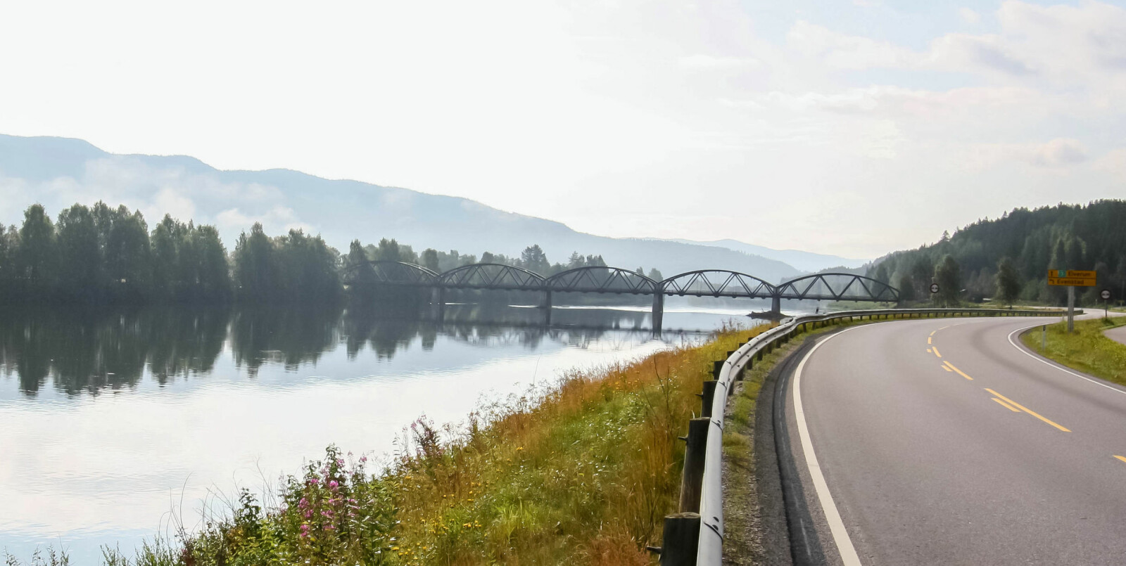<b>MANGE MULIGHETER:</b> Glomma renner nær riksvei 3 flere steder gjennom Østerdalen, og er en meget spennende fiskeelv med mange muligheter. <b>MANGE MULIGHETER:</b> Glomma renner nær riksvei 3 flere steder gjennom Østerdalen, og er en meget spennende fiskeelv med mange muligheter.