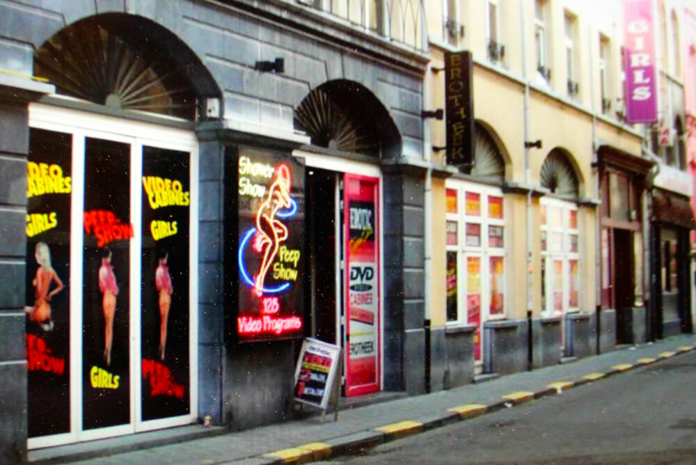 <b>RED LIGHT DISTRICT:</b> I dag er Schipperstraat en del av Antwerpens Red Light District. Den norske sjømannskirken i byen er verdens eldste, som fortsatt er i drift. <b>RED LIGHT DISTRICT:</b> I dag er Schipperstraat en del av Antwerpens Red Light District. Den norske sjømannskirken i byen er verdens eldste, som fortsatt er i drift.