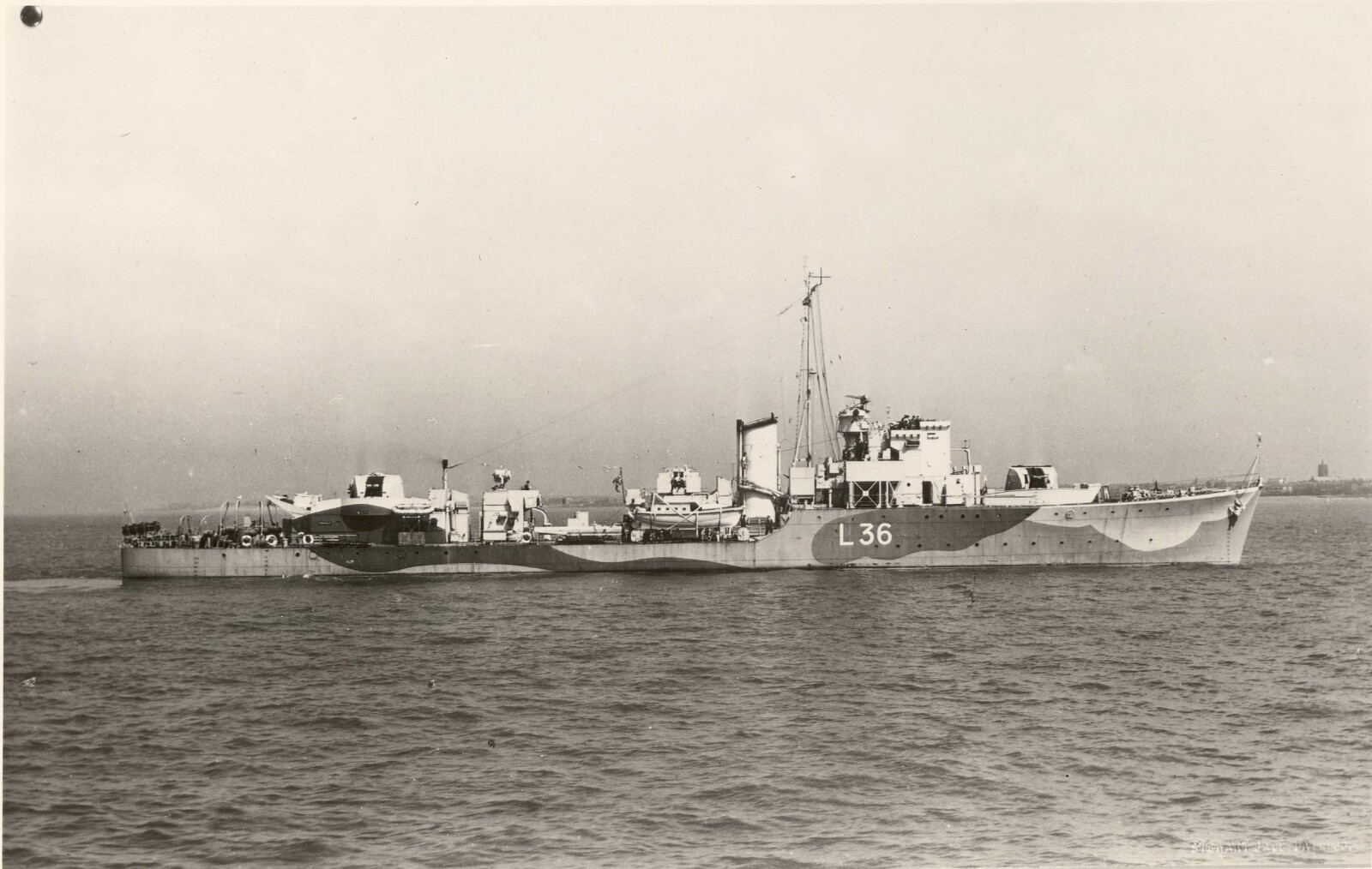 <b>TORPEDERT:</b> Jageren «Eskdale» ble torpedert mens Skule Valentin Storheill var kaptein om bord. <b>TORPEDERT:</b> Jageren «Eskdale» ble torpedert mens Skule Valentin Storheill var kaptein om bord.