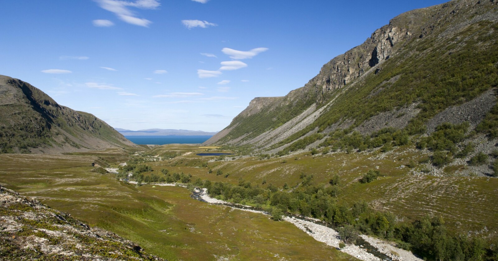 <b>VAKKERT:</b> Djupvikelva er en perle, men er antagelig i praksis fisketom. <b>VAKKERT:</b> Djupvikelva er en perle, men er antagelig i praksis fisketom.