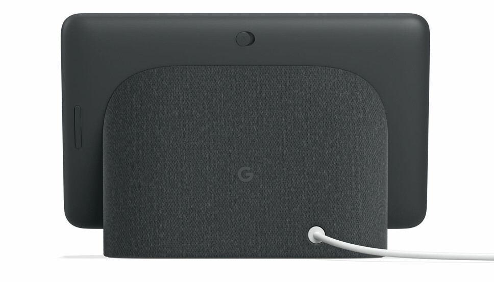 <b>MUTE: </b>Knappen på baksiden muter mikrofonen, slik at den ikke kan lytte etter "Hei Google" eller "Ok Google". <b>MUTE: </b>Knappen på baksiden muter mikrofonen, slik at den ikke kan lytte etter "Hei Google" eller "Ok Google".