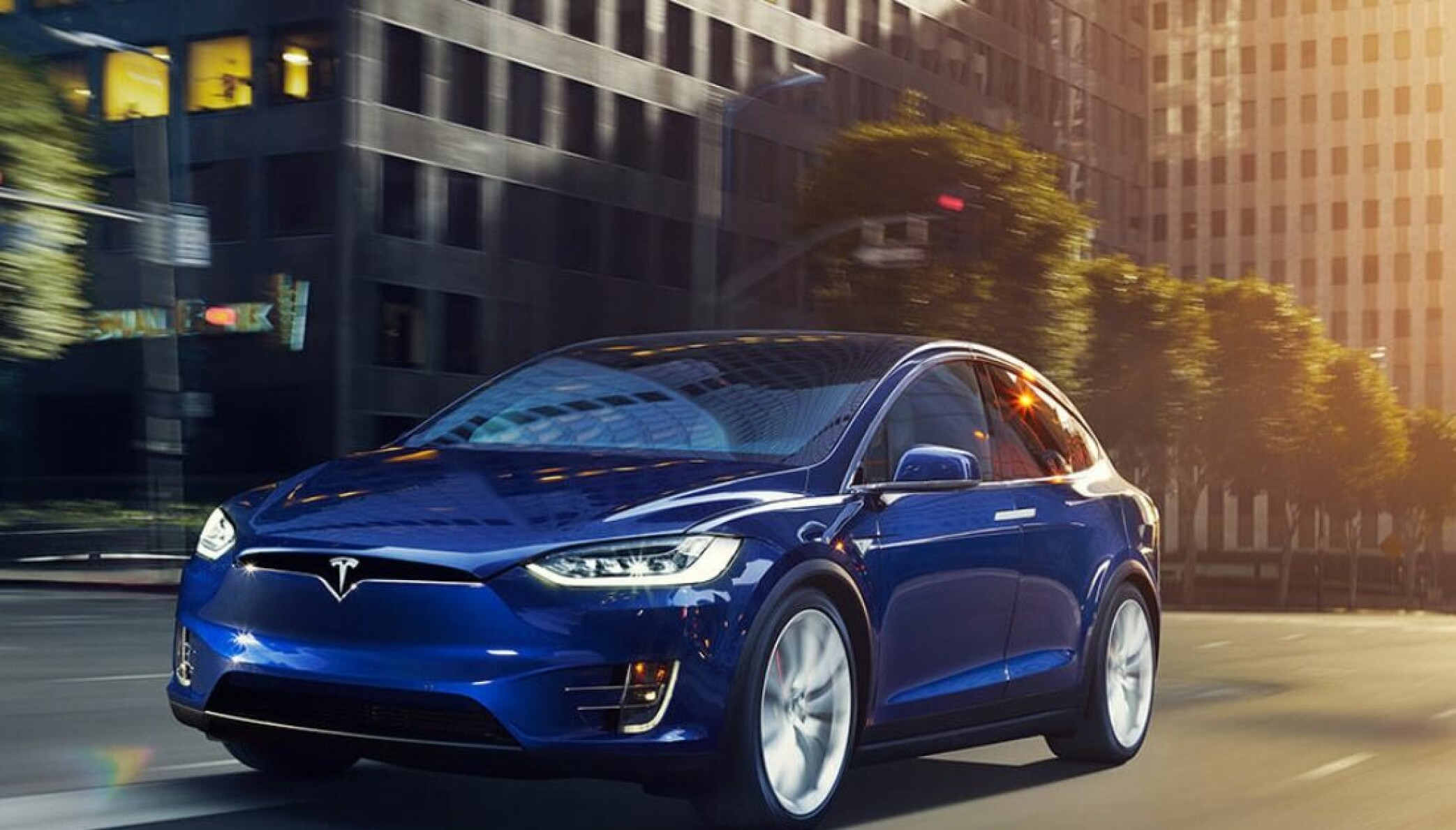<b>NYE TIDER:</b> Tesla og andre elbiler er tilnærmet lydløse. Det blir det slutt på. <b>NYE TIDER:</b> Tesla og andre elbiler er tilnærmet lydløse. Det blir det slutt på.