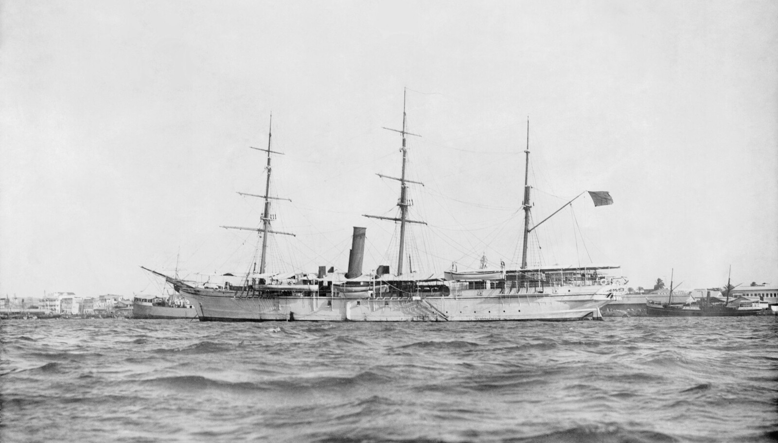 <b>KONGELIG YACHT:</b> Sultanens skip HHS Glasgow var inspirert av britenes HMS Glasgow, som besøkte Zanzibar i 1873. <b>KONGELIG YACHT:</b> Sultanens skip HHS Glasgow var inspirert av britenes HMS Glasgow, som besøkte Zanzibar i 1873.