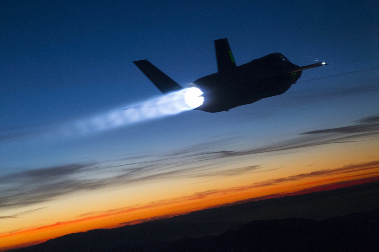 <b>UTVIKLING:</b> F-35 regnes som det mest moderne militære jetflyet i dag. Veien frem til F-35 startet for 80 år siden. <b>UTVIKLING:</b> F-35 regnes som det mest moderne militære jetflyet i dag. Veien frem til F-35 startet for 80 år siden.
