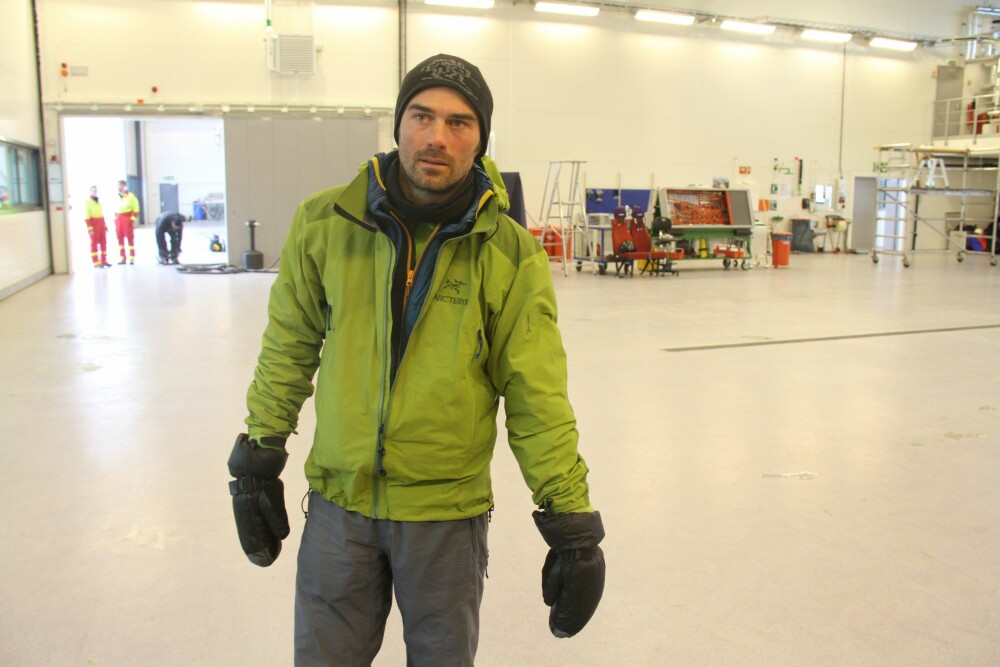 <b>SKADET:</b> Brent D’Hooge kom seg ut av en kritisk situasjon med en skadet skulder. Det kunne gått langt verre under de rådende forholdene. <b>SKADET:</b> Brent D’Hooge kom seg ut av en kritisk situasjon med en skadet skulder. Det kunne gått langt verre under de rådende forholdene.