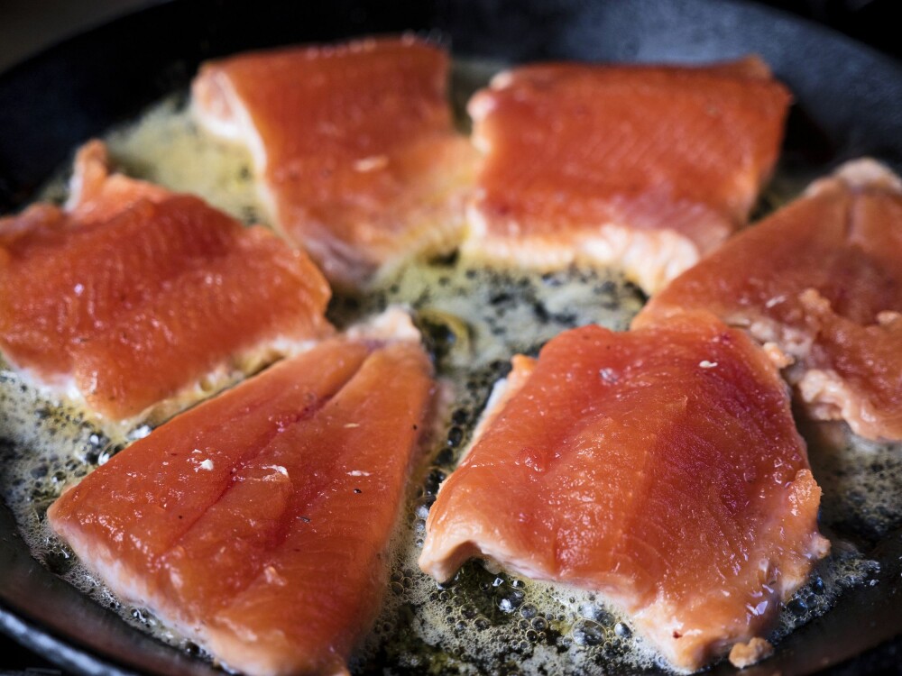 <b>STEIKEFISK: </b>Om ei panne fisk til middag er hovedmålet, bør du fiske andre steder enn om<br>du jakter på storfisk. <b>STEIKEFISK: </b>Om ei panne fisk til middag er hovedmålet, bør du fiske andre steder enn om<br>du jakter på storfisk.