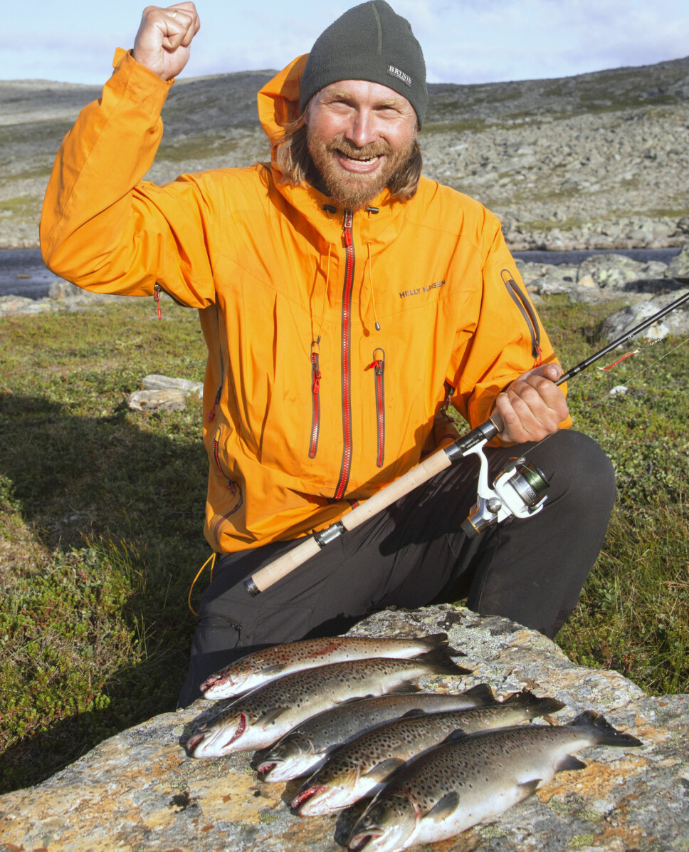 <b>HOLD UT:</b> Tålmodighet er fiskerens viktigste egenskap. Holder du ut, kommer nappet til slutt. <b>HOLD UT:</b> Tålmodighet er fiskerens viktigste egenskap. Holder du ut, kommer nappet til slutt.