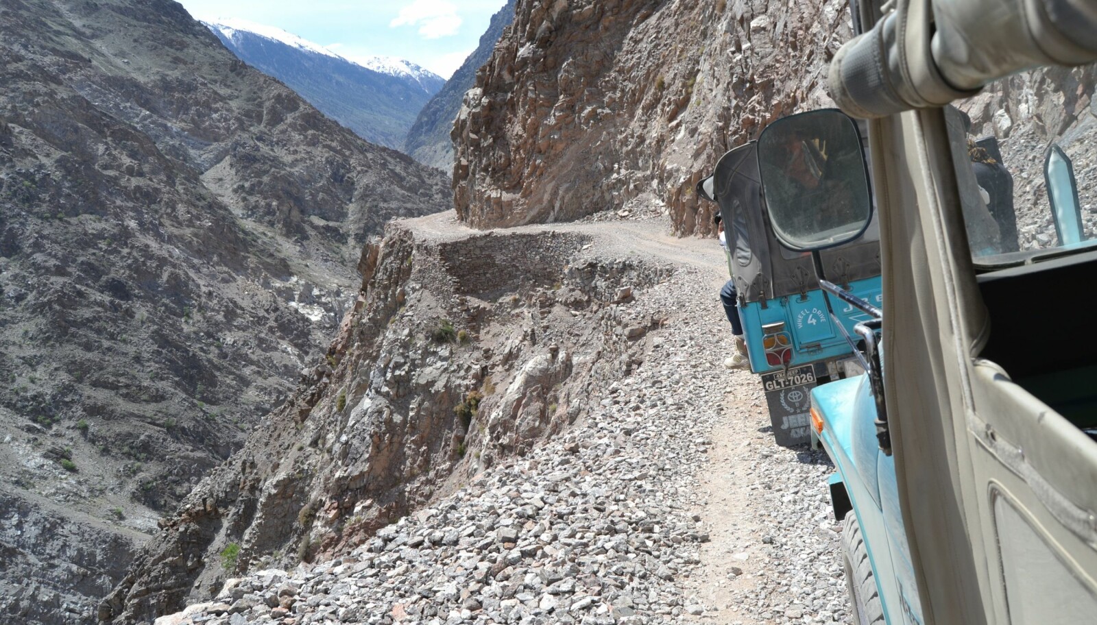 <b>AVSTIKKER: </b>Kjører du Karakoram Highway, kan du også legge en svipptur innom Fairy Meadows Road i Pakistan. <b>AVSTIKKER: </b>Kjører du Karakoram Highway, kan du også legge en svipptur innom Fairy Meadows Road i Pakistan.