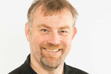 <b>KONTROLL: </b>– Vi må få kontroll på hjortebestanden, ellers vil det kunne få alvorlige konsekvenser både for hjorten og folk, sier hjorteforsker Erling Meisingset ved NIBIO. <b>KONTROLL: </b>– Vi må få kontroll på hjortebestanden, ellers vil det kunne få alvorlige konsekvenser både for hjorten og folk, sier hjorteforsker Erling Meisingset ved NIBIO.