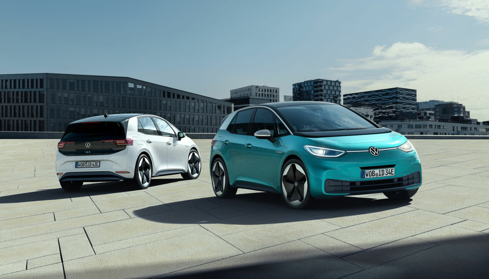 LADER OPP: Batteriene skal kunne motta en hurtigladeeffekt på opptil 125 kW. LADER OPP: Batteriene skal kunne motta en hurtigladeeffekt på opptil 125 kW.